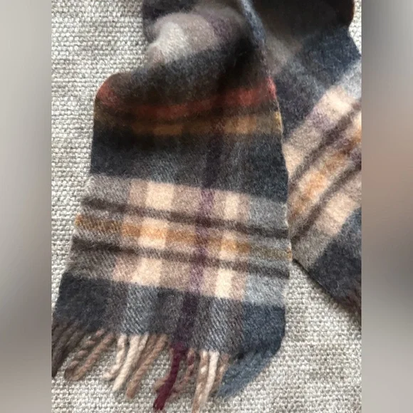 Vintage 100% Wool Plaid Scarf made in Ireland Browns and Tans - Picture 2 of 8